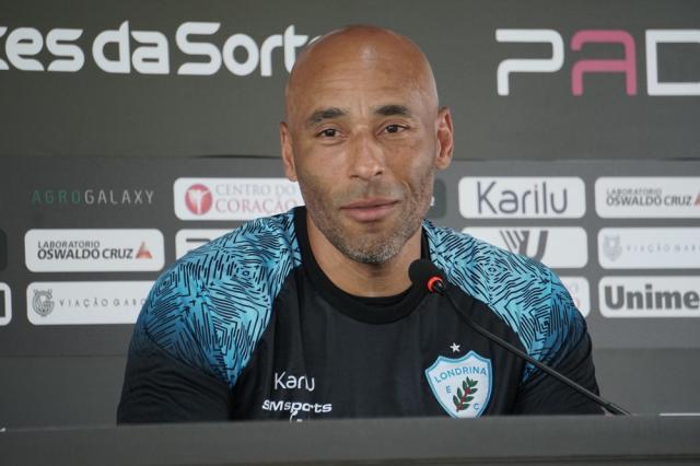 cf直播-四五冠球员缺席贝利遗体告别 球王儿子表示理解！